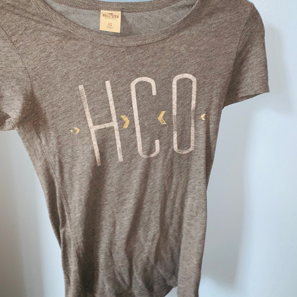 Hollister T-shirt